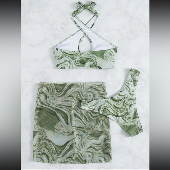 Green bikini with mesh bottom cover up - Picture 2 of 7